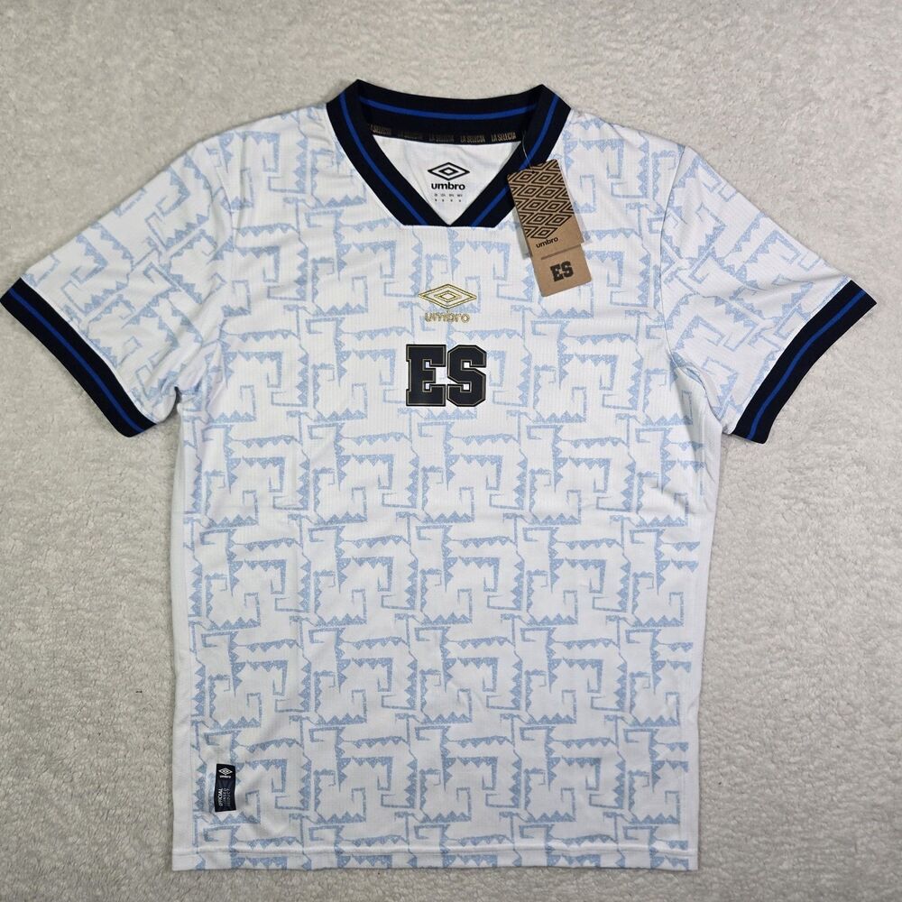 $ 90 Umbro El Salvador Soccer Jersey White Blue Mens Medium Officially Licensed